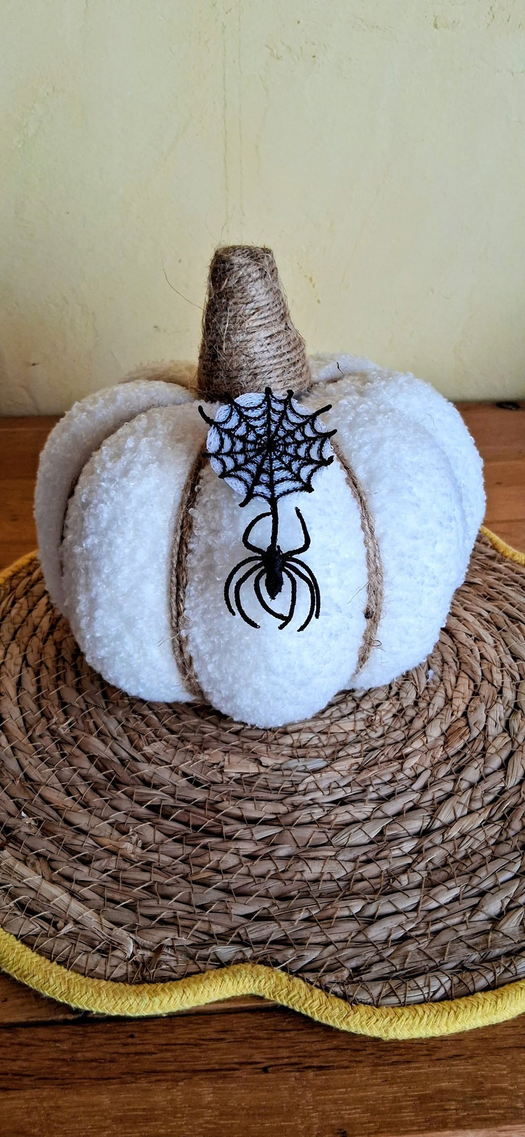 Araignée 3D & Toile FSL – Décoration Halloween – Motif de Broderie Machine 10x10