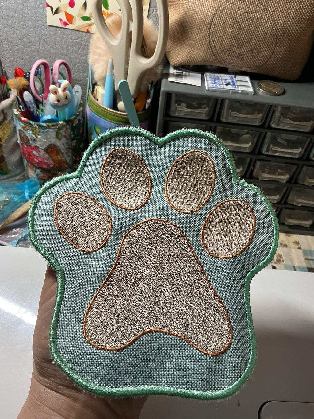 Lingette ITH en forme de patte de chien ou chat- Fichier Broderie 10x10, 13x13, 15x15, plaques