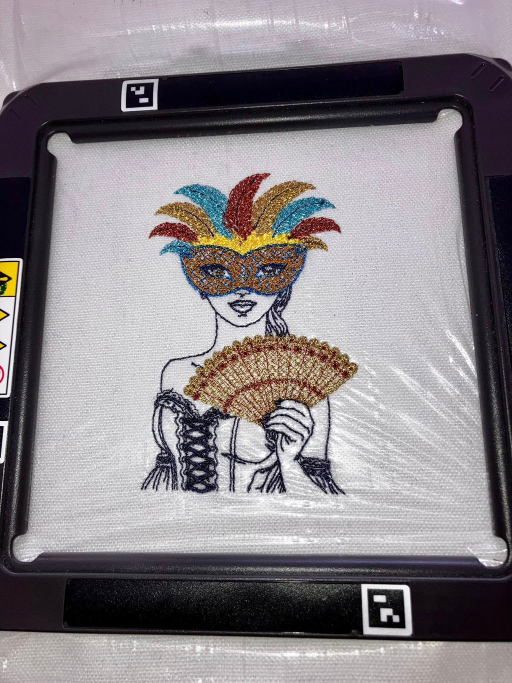 Femme Vénitienne Carnaval – Fichier Broderie Disponible 10x10 - 15x15 - Pack Collection