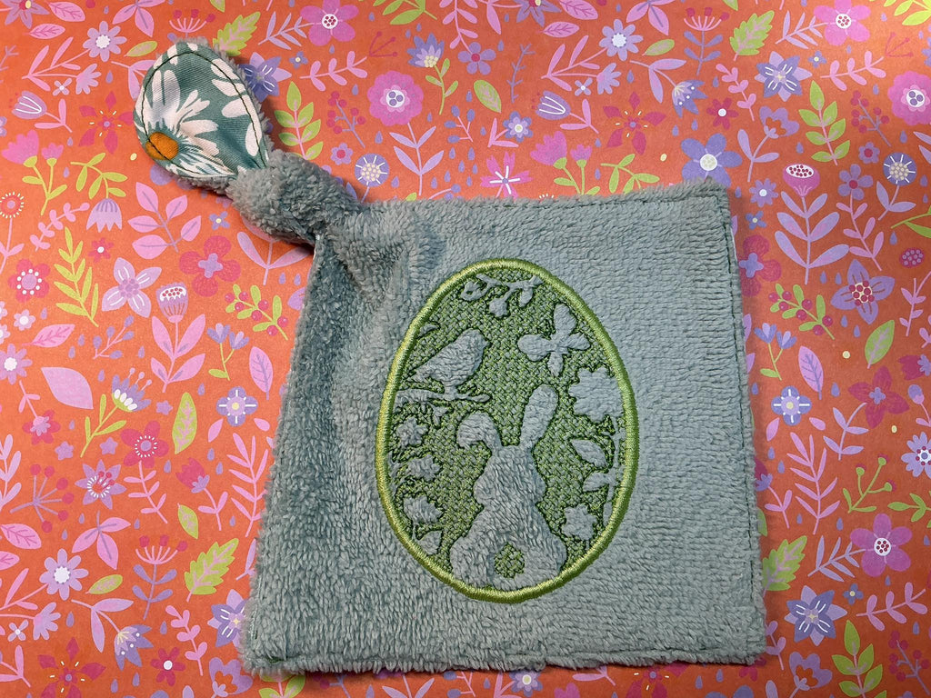 Lingette ITH Embossage “Lapin” - Fichier Broderie 10x10