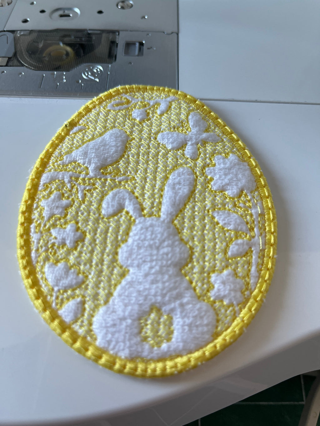 Lingette ITH Embossage “Lapin” - Fichier Broderie 10x10