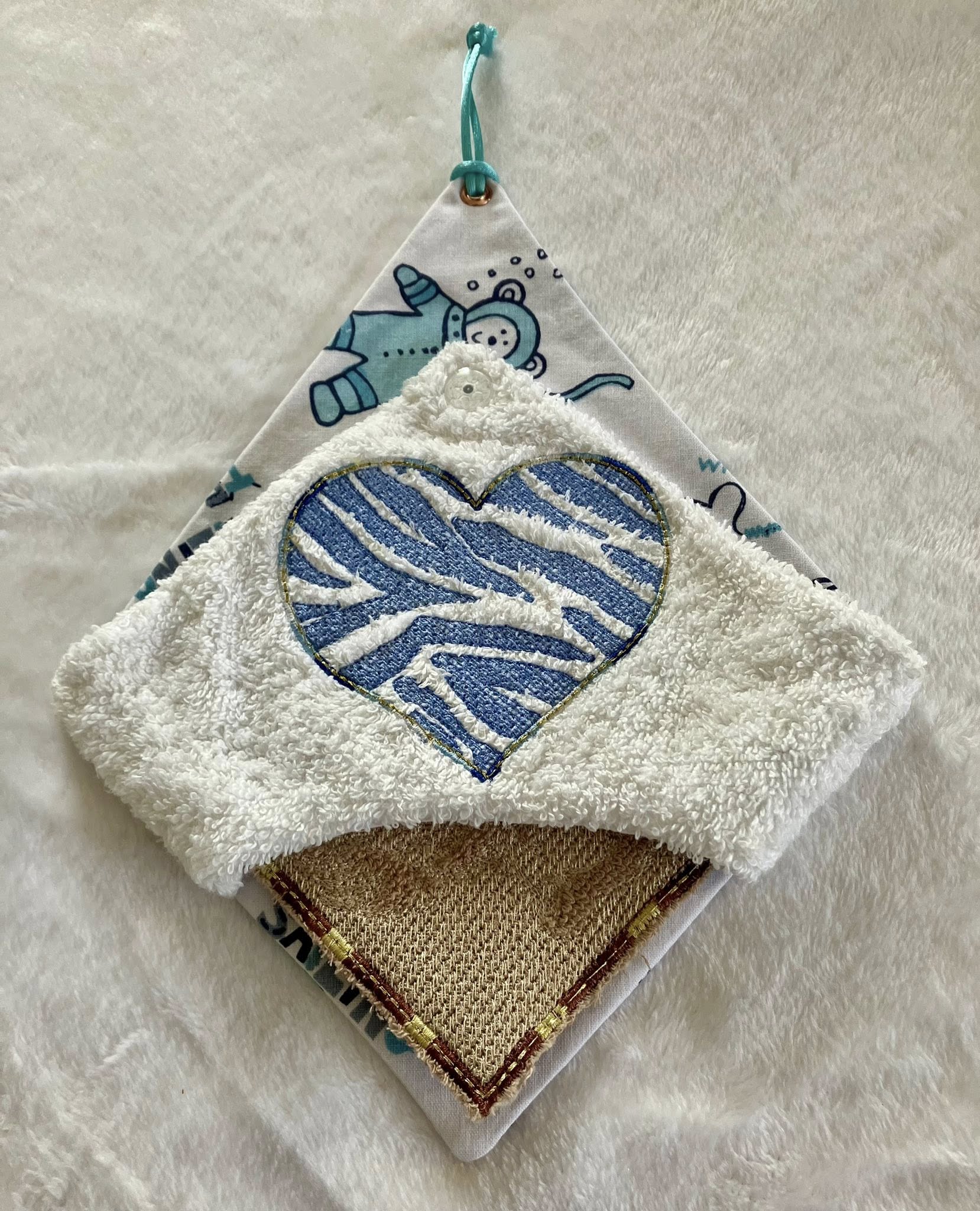 Lingette ITH Embossage Coeur "Zebré" - Fichier Broderie 10x10