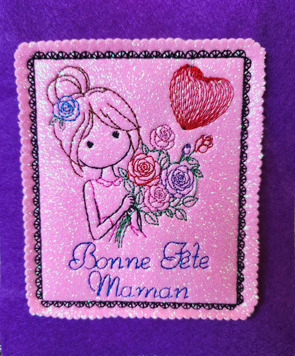 Carte ITH Bonne Fête Maman Fille – Fichier Broderie 10x10 ou 15x15