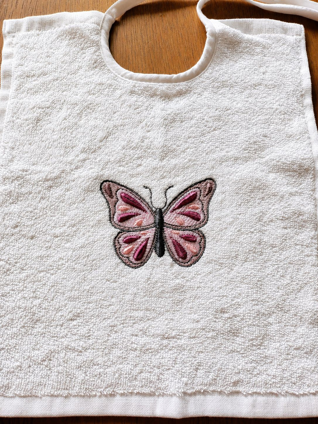 Papillon Velvet Effet velours – Fichier Broderie Disponible 10x10