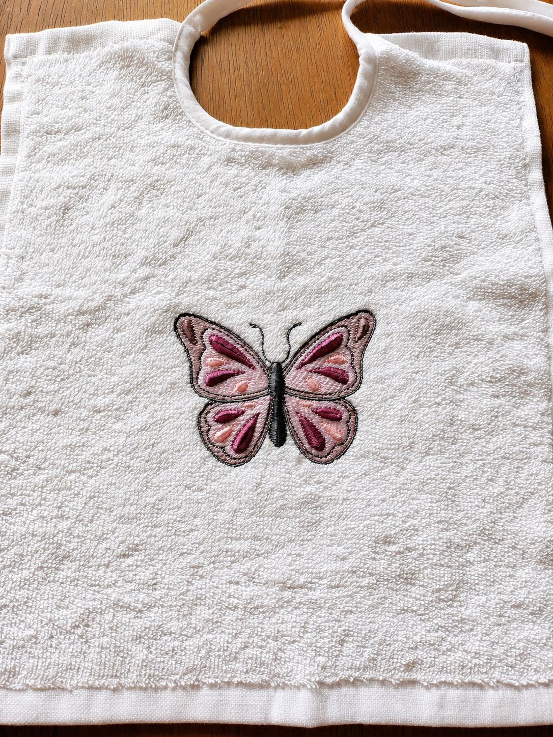 Papillon Velvet Effet velours – Fichier Broderie Disponible 10x10