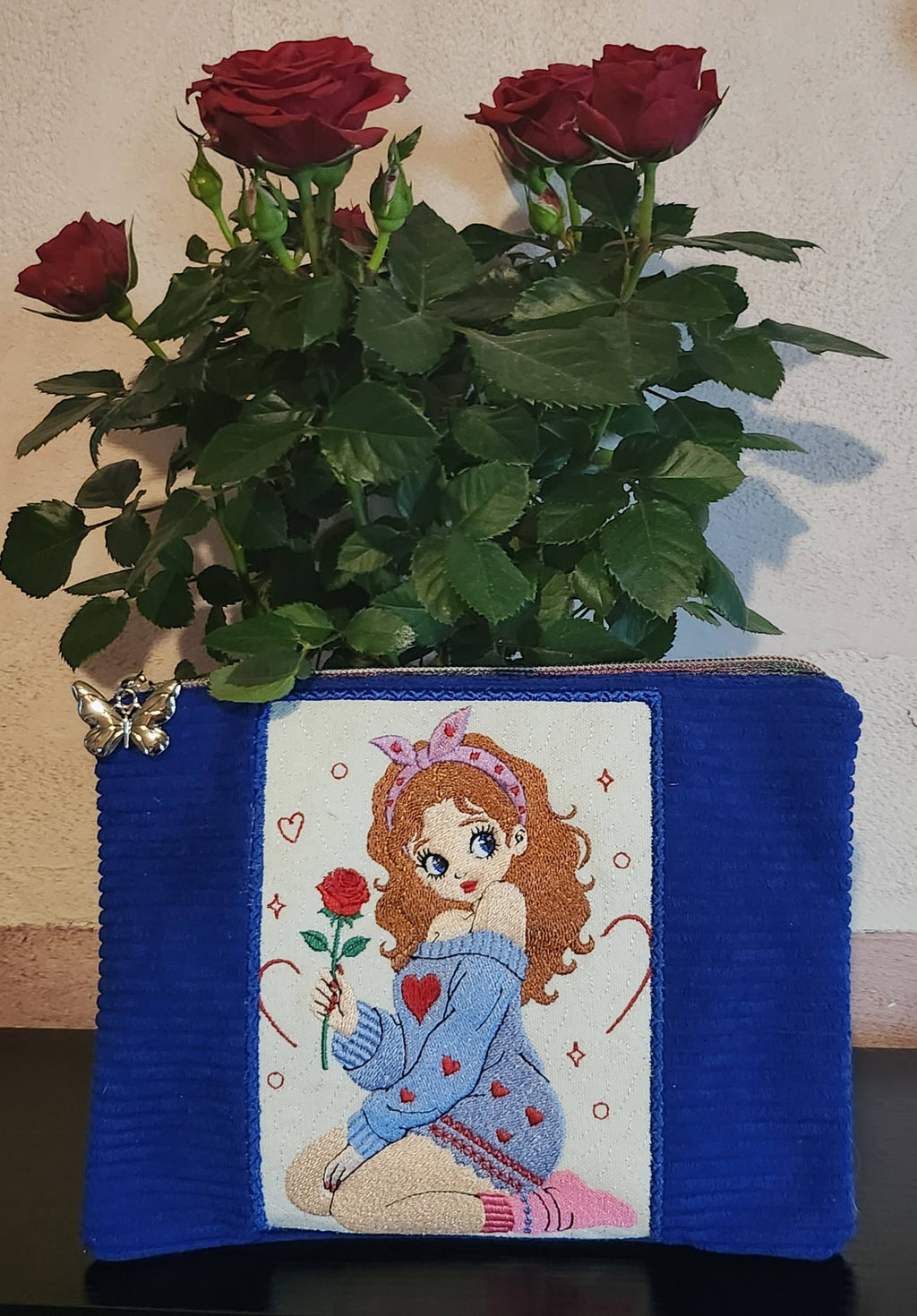 Rosie Valentine - Fichier Broderie - Format 10x10 - 15x15 - 18x13 - Pack 3 Tailles
