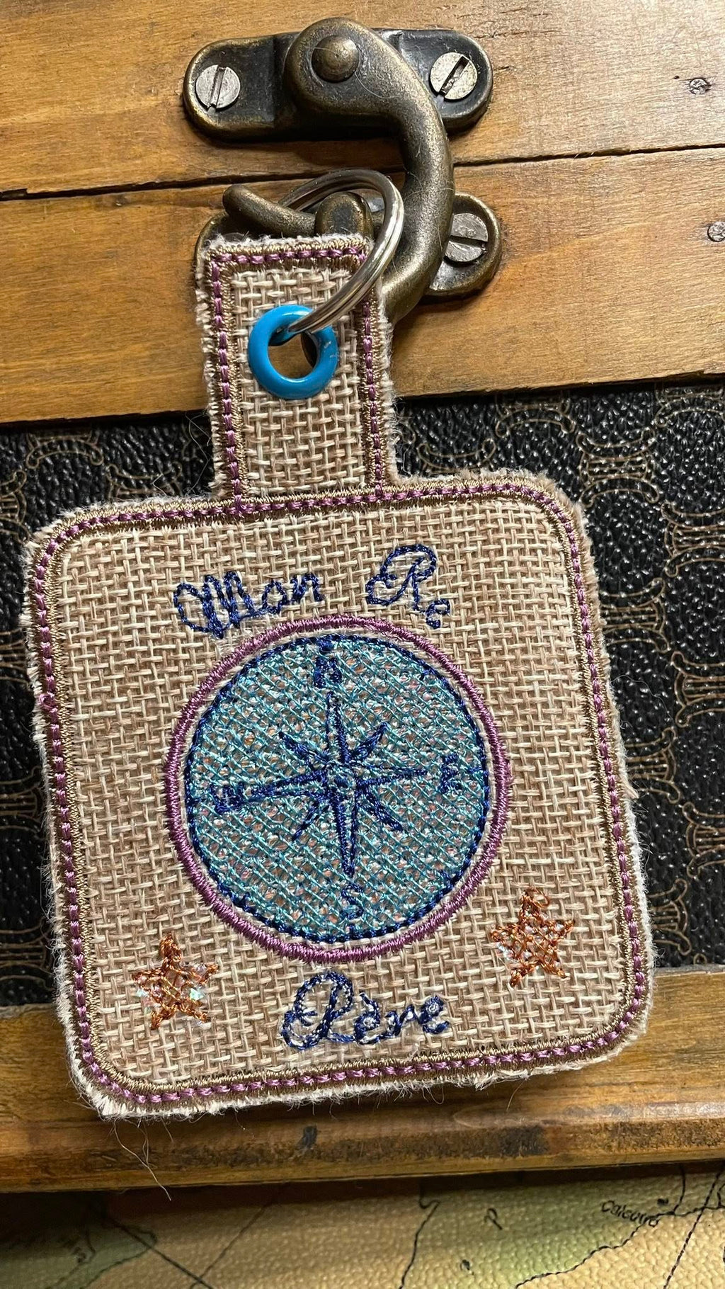 Porte-clé ITH Mon Re-Père 10x10 | Motif Broderie Machine Fête des Pères