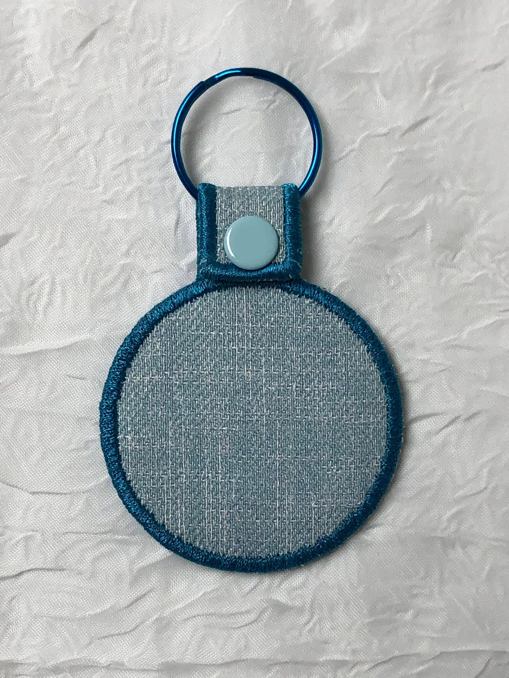 Porte-clé ITH Boussole – Fichier Broderie Disponible 10x10