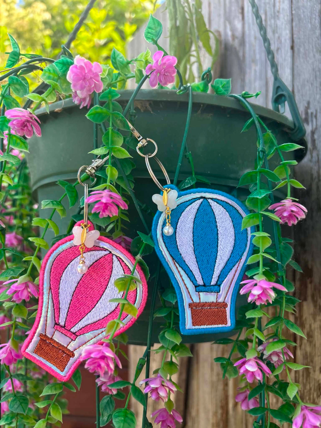 Porte-clé ITH Montgolfière – Fichier Broderie Disponible 10x10