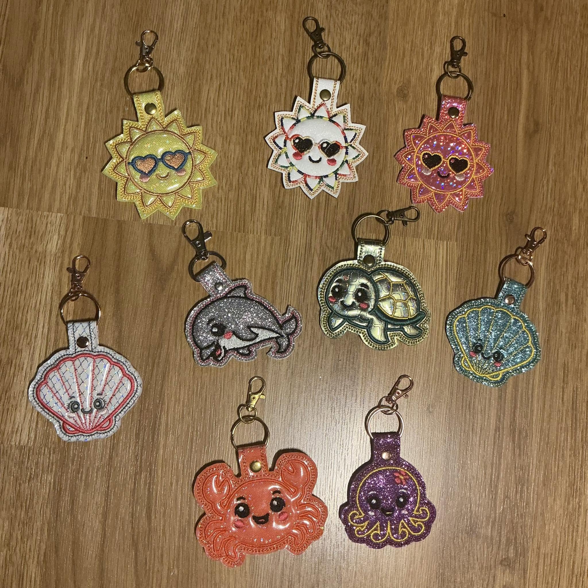 Porte-clé ITH Pieuvre 3D brodé avec effet bombé en simili pailleté – Fichier broderie machine 10x10 AK Broderie