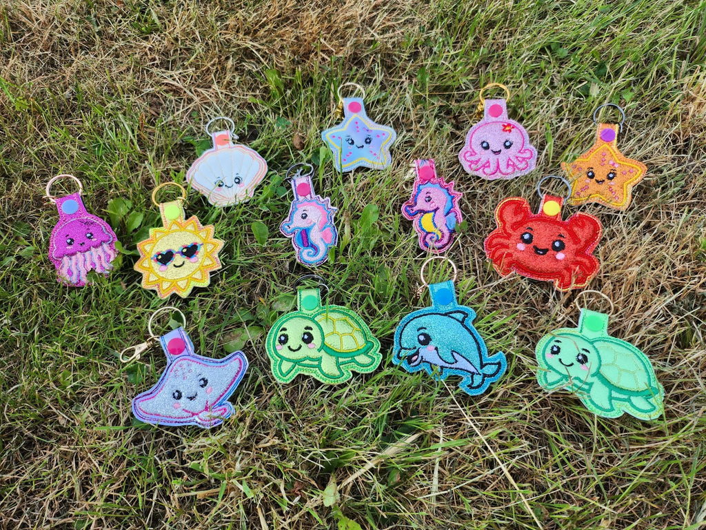 Porte-clé ITH Raie 3D brodé avec effet bombé en simili pailleté – Fichier broderie machine 10x10 AK Broderie