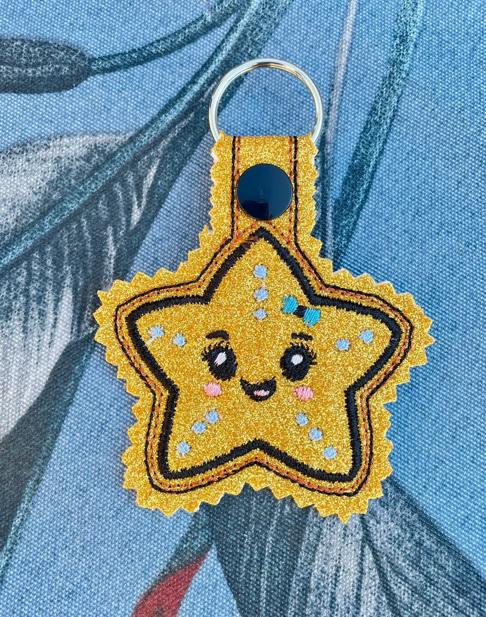 Porte-clé ITH Étoile de Mer 3D brodé en simili pailleté avec effet bombé – Fichier broderie machine 10x10 AK Broderie