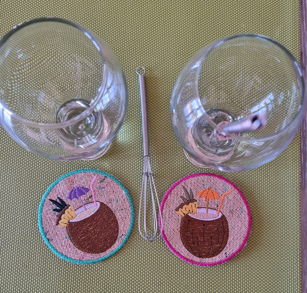 Sous-verre ITH Cocktail Pina Colada – Motif de Broderie Machine 10x10