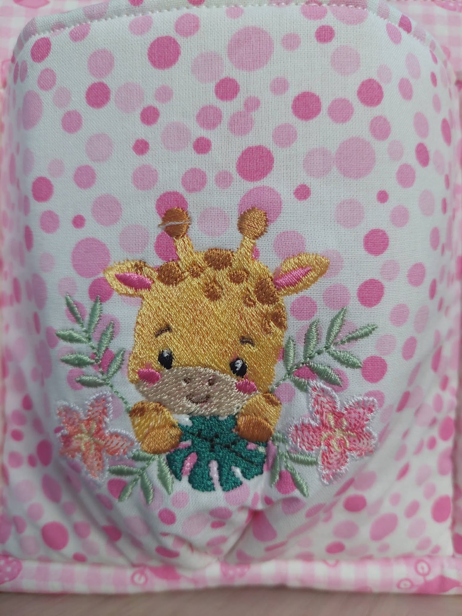 Girafe Fleurie – Motif de Broderie Machine – 3 Tailles
