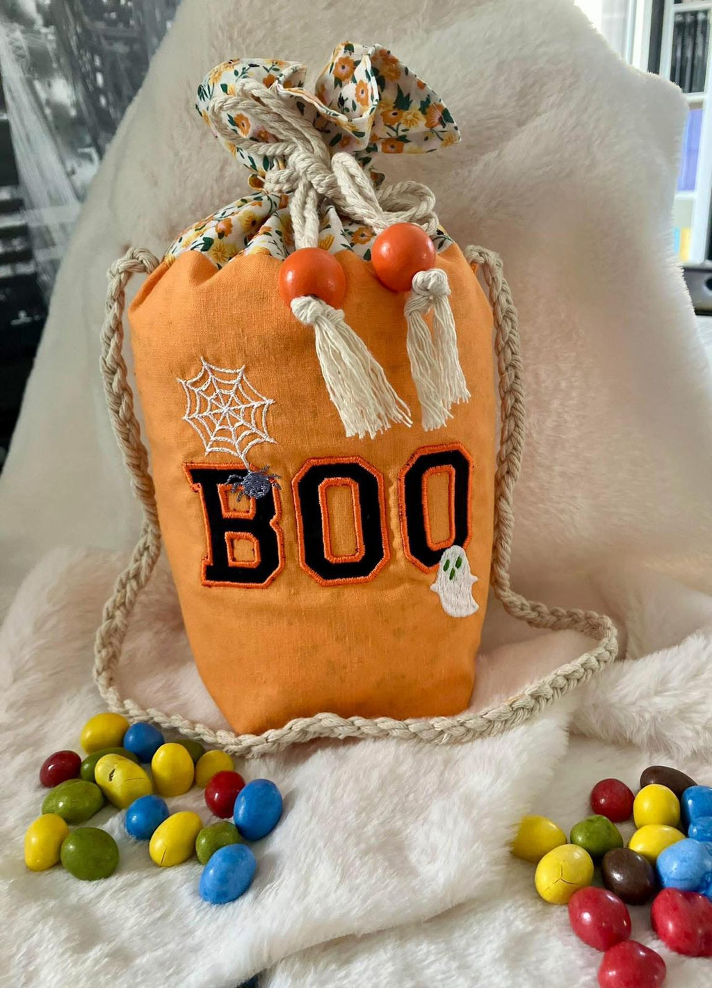 Halloween appliqué BOO – Fun, créatif & personnalisable - Motif de broderie Format disponible : Pack 5 Tailles, 10x10, 15x15, 18x13, 20x20, 26x16