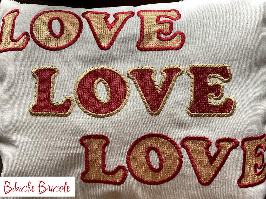 Appliqué LOVE Mylar - Motif de Broderie - Format possible Pack 3 tailles, cadre 15x15, 18x13, 26x16