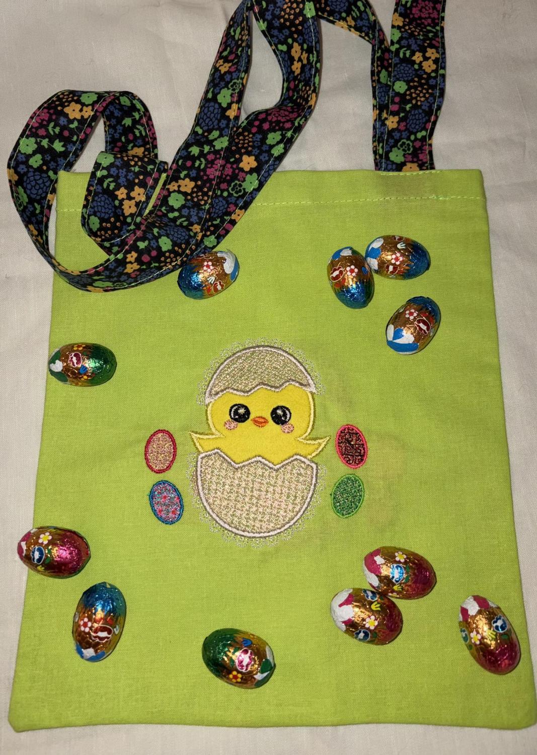 Double appliqué Poussin tissu et Coquille Mylar- Motif de broderie - Taille disponible 10x10, 15x15, pack 2 tailles