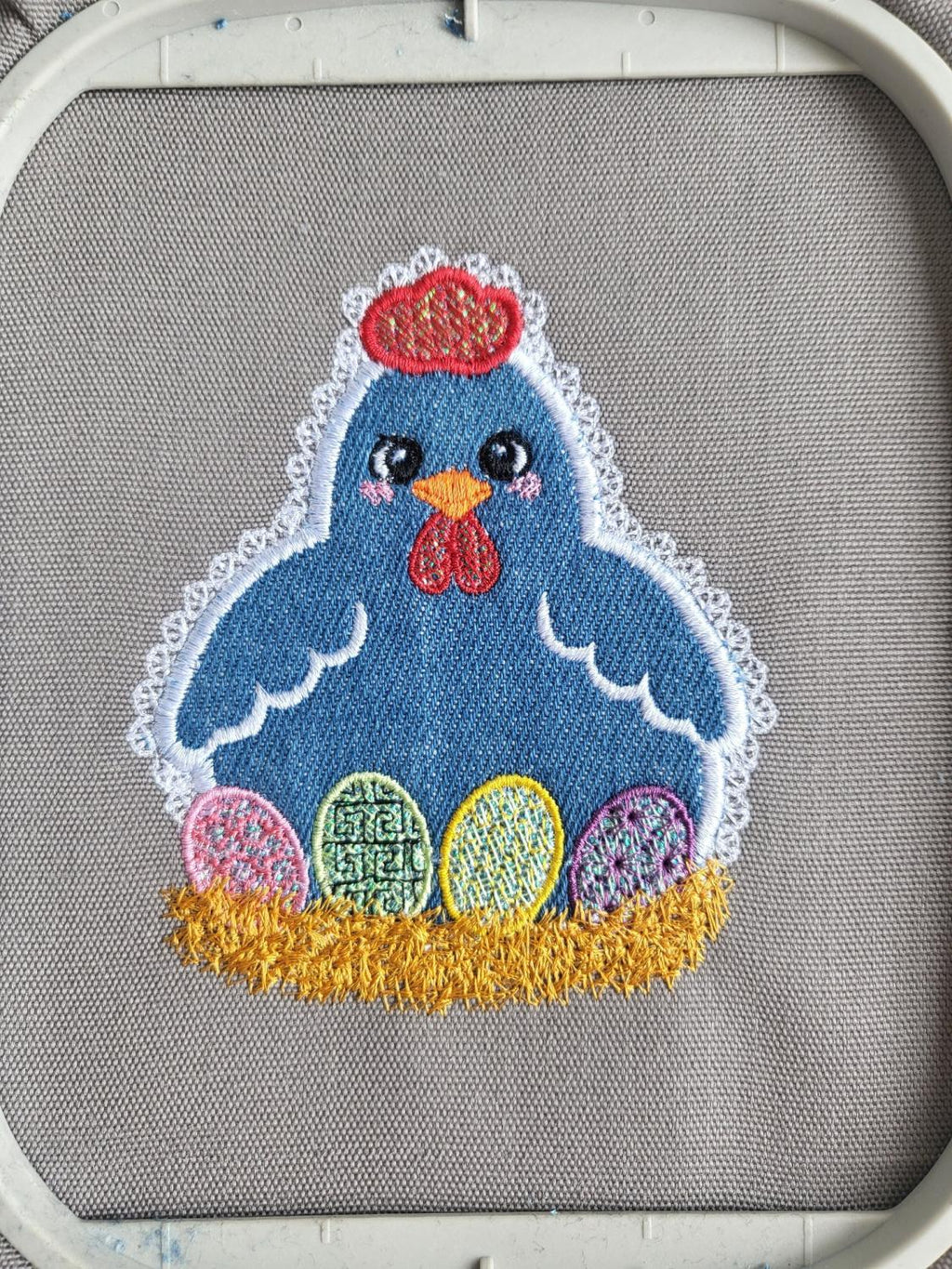 Double appliqué Tissu et Mylar Poule - Motif de broderie - Taille disponible 10x10, 15x15, pack 2 tailles