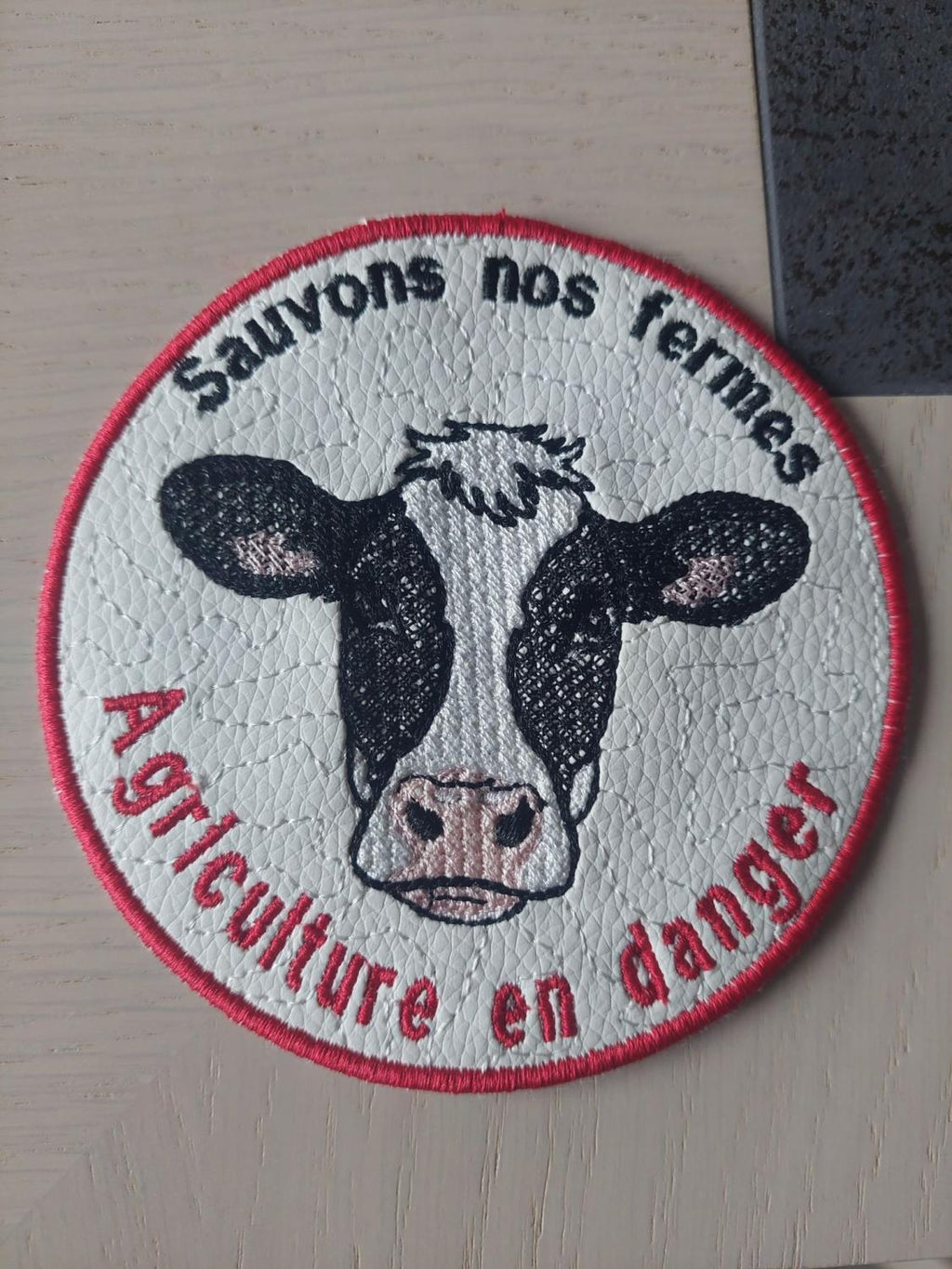 Tête de vache - Motif de broderie - Format disponible 10x10